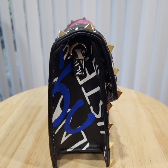 Black Graffiti Purse - Picture 3 of 6